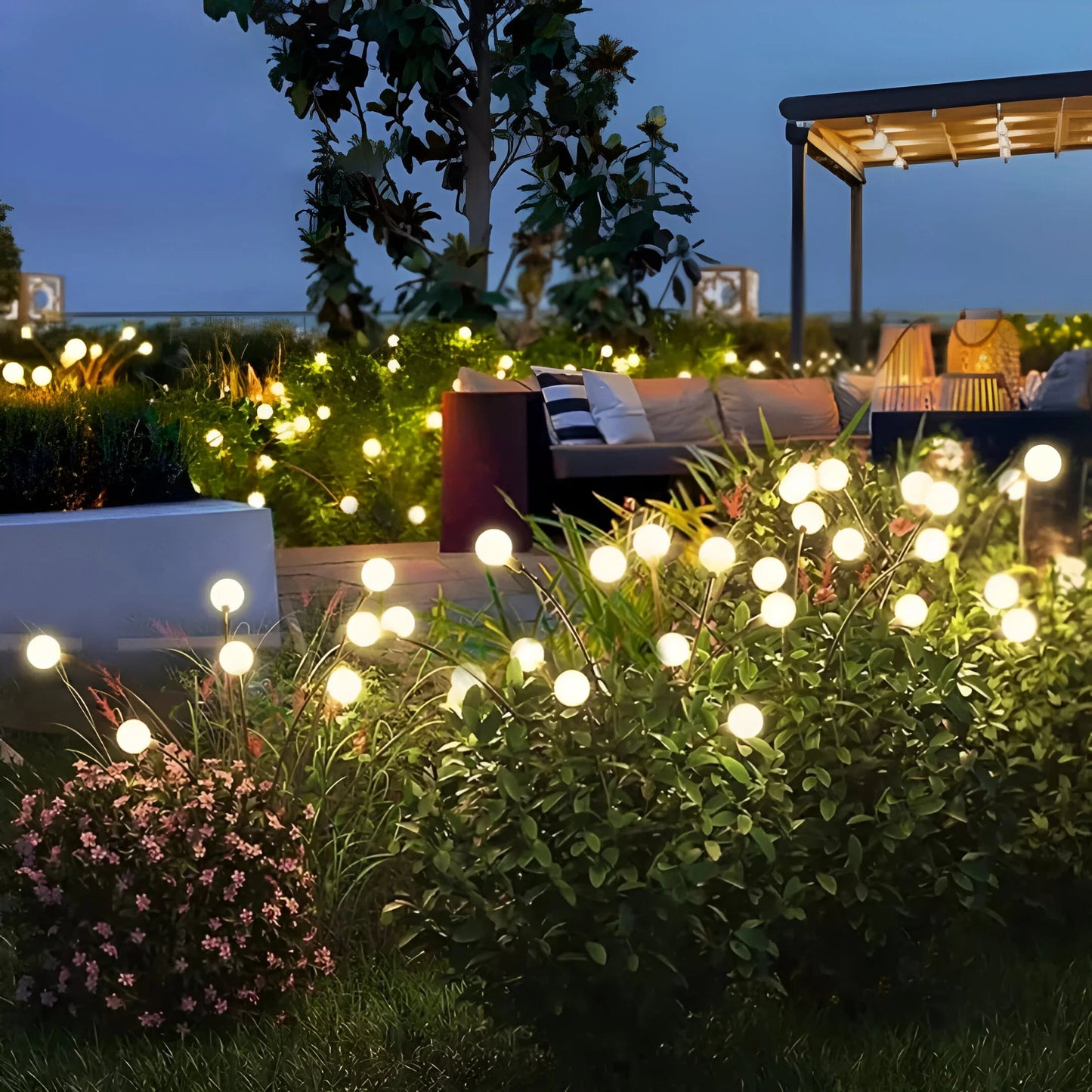 Luminara | Enchanting Solar Garden Lights with Dynamic Swaying Motion 5